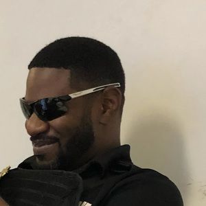 Meet your Posher, Dima